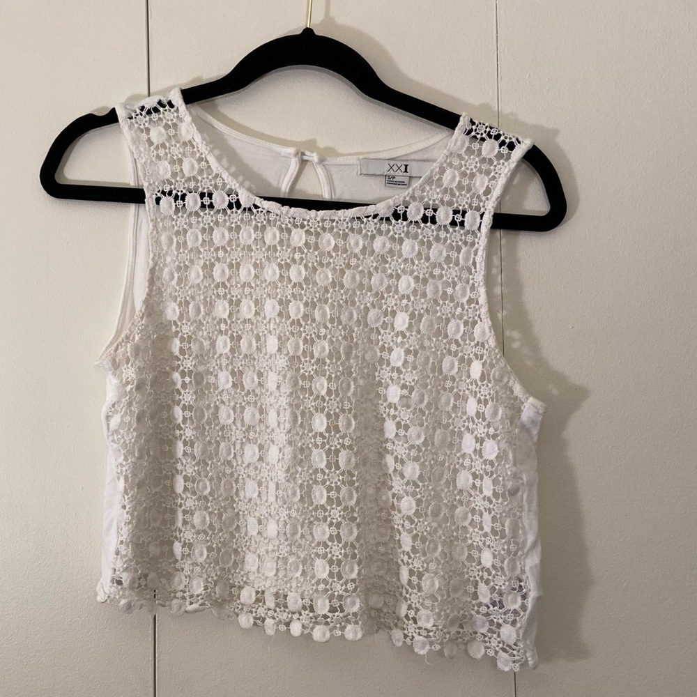 ✨5 FOR 35$✨ White crop top